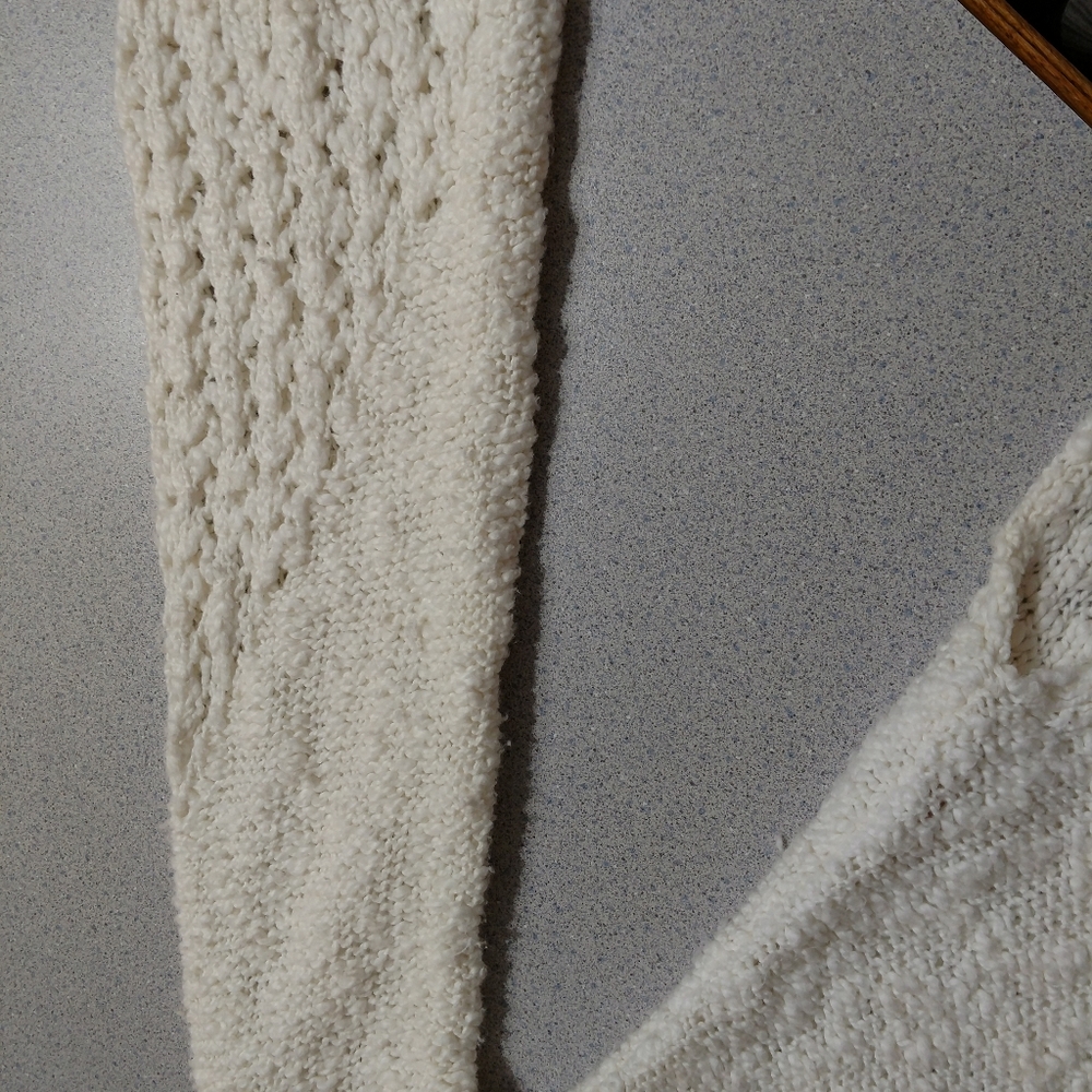 Sweater - Picture 2 of 5